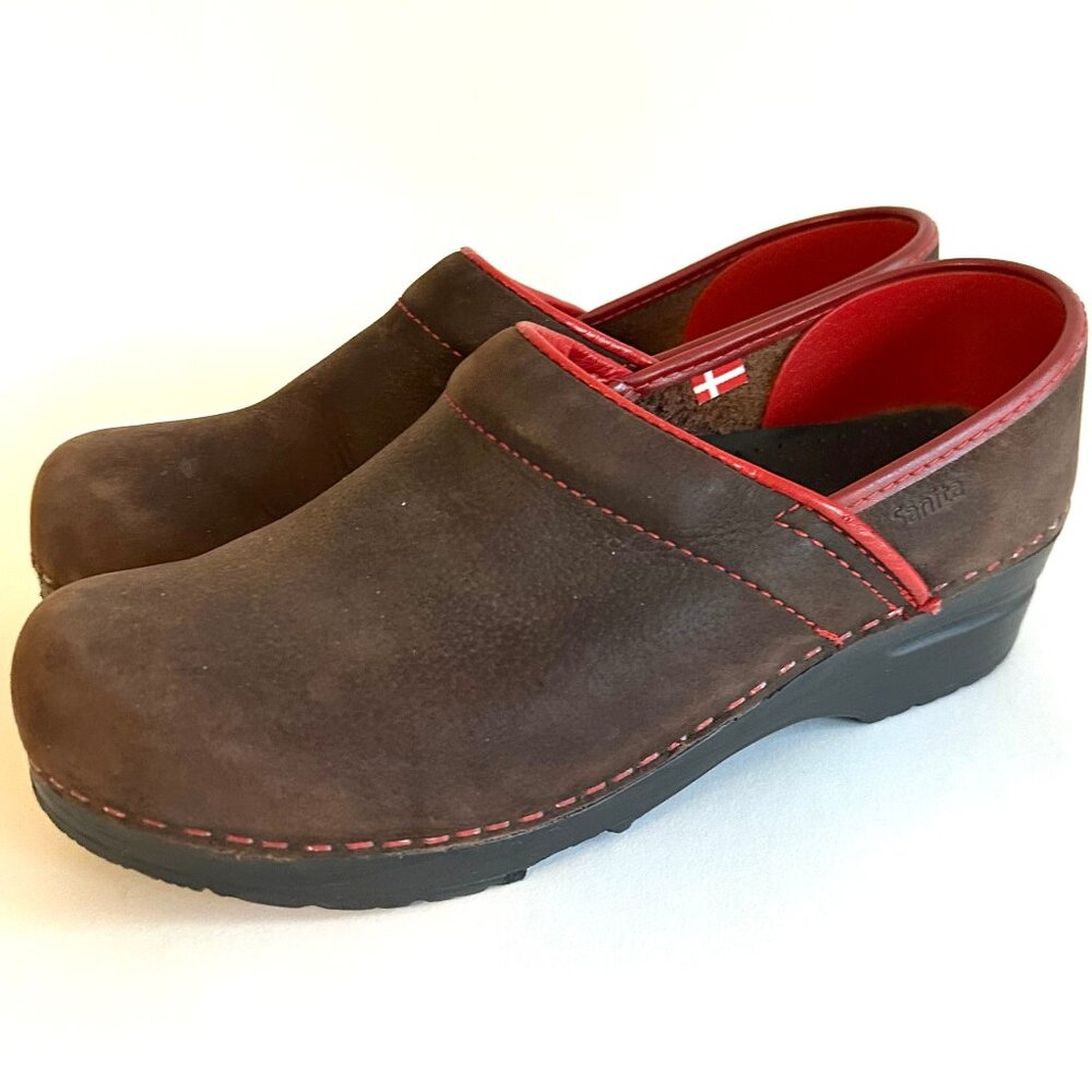 Sanita clogs size 39